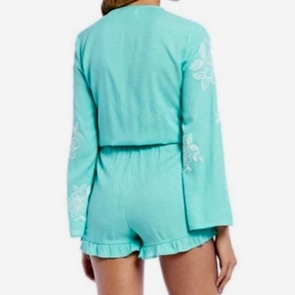 Chelsea & Violet Long Sleeve Embroidered Romper Sz XS - Picture 5 of 14